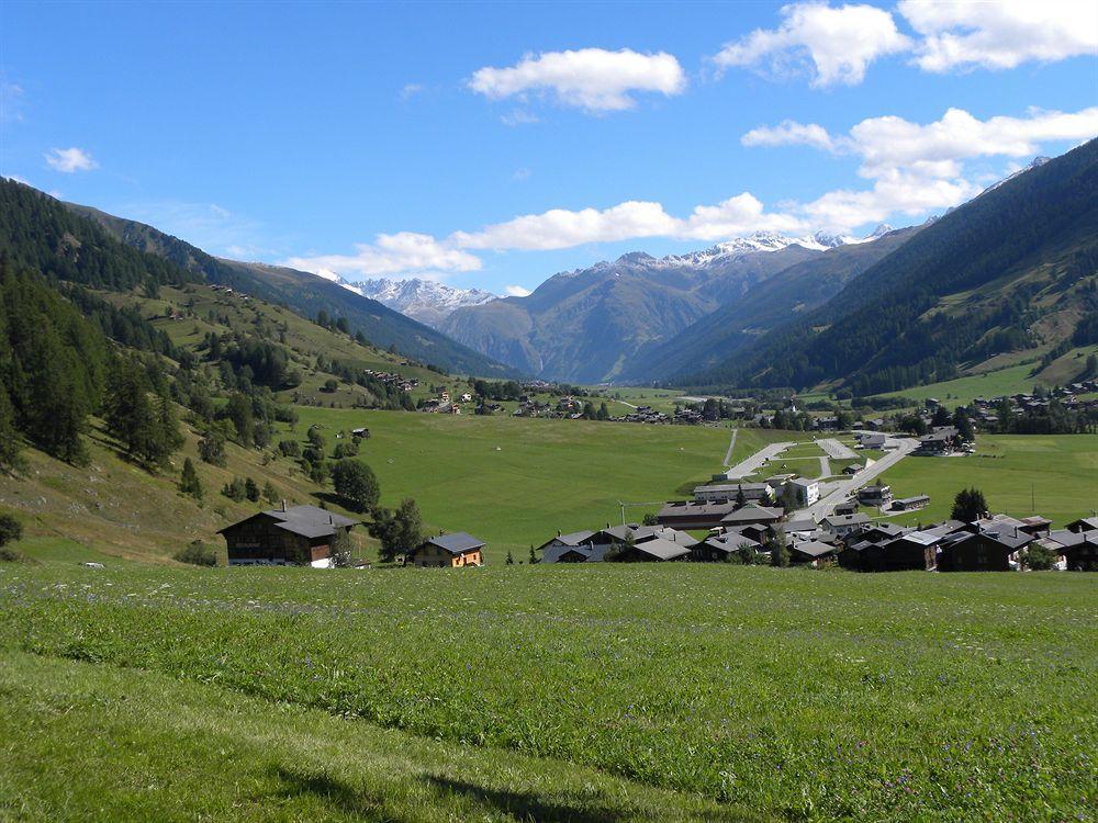 Hotel Restaurant Walliser Sonne Reckingen Dış mekan fotoğraf